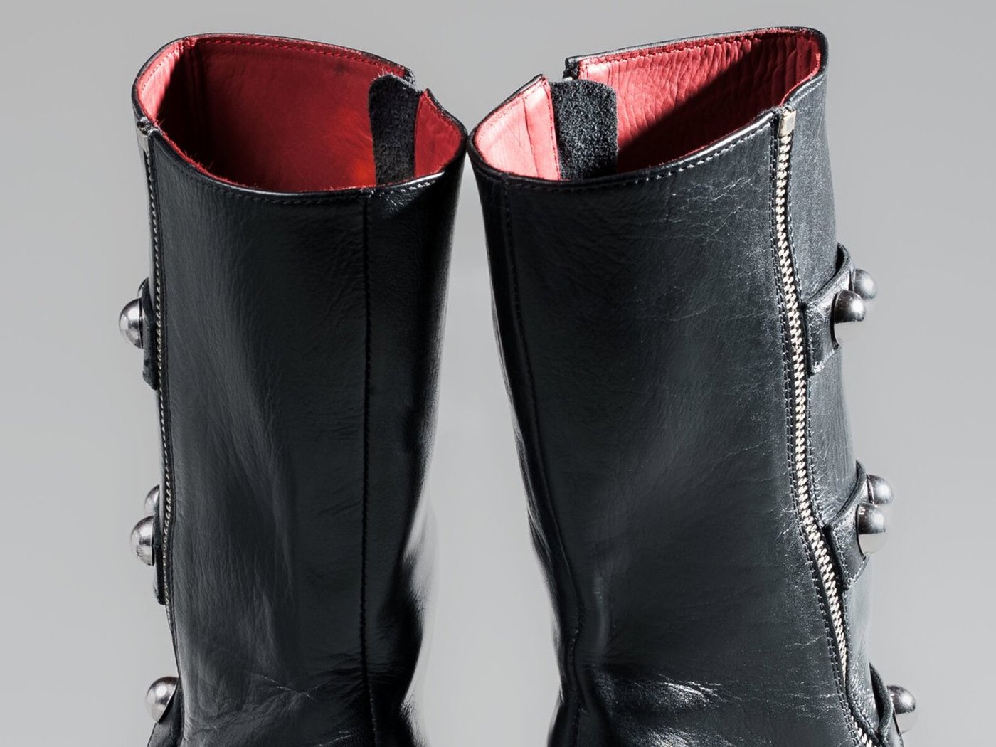 The cherry-red soft-leather lining inside the Vivienne