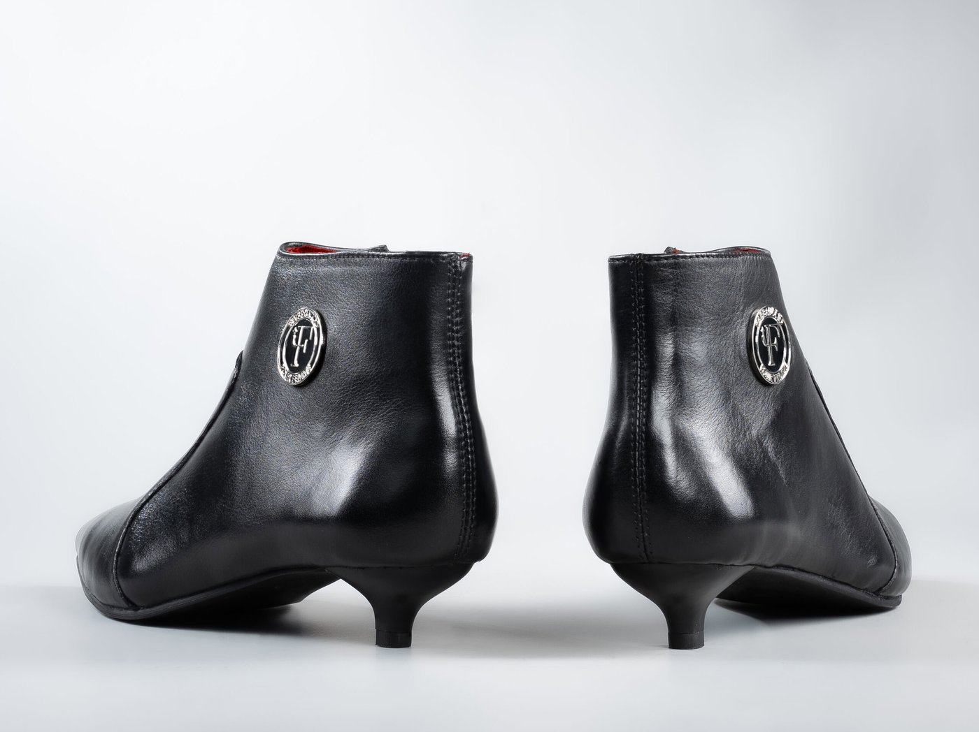 The Grace, back view and the kitten heel